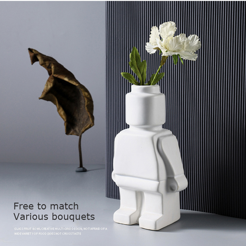 小さなロボット乾式花の花瓶、クリエイティブな抽象芸術工芸品、 - Art Craft Robot のレビューと価格