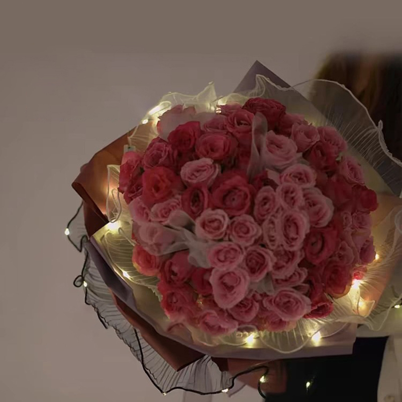 1 個 LED フラワーラッピングペーパーライト付きレースメ - Art Craft Items のレビューと価格