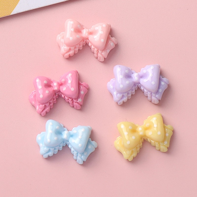 7色ミニリボン樹脂チャーム、水玉模様の光沢のあるフラットバッ - Art Craft Items のレビューと価格